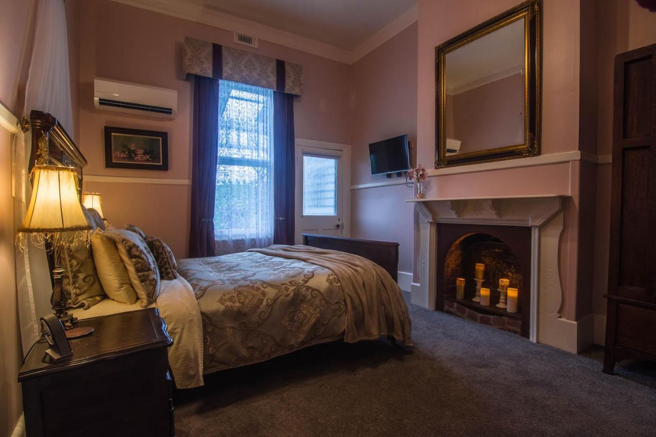 Bed and Breakfast Heytesbury House Cobden Esterno foto