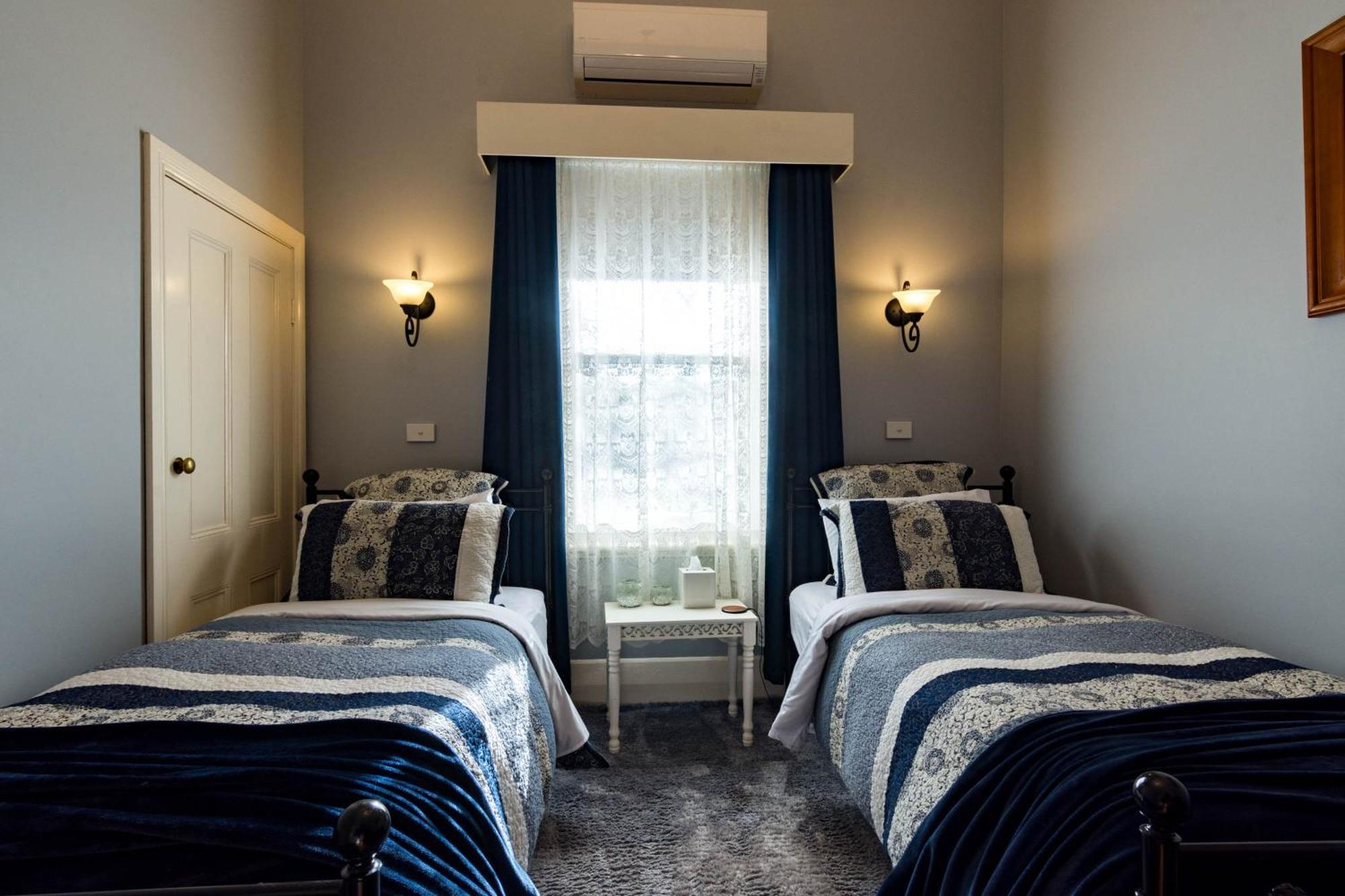 Bed and Breakfast Heytesbury House Cobden Esterno foto