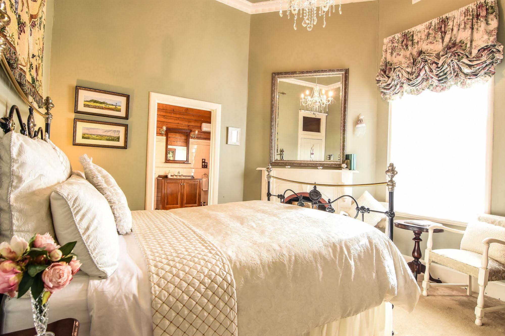 Bed and Breakfast Heytesbury House Cobden Esterno foto